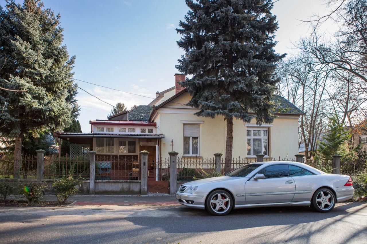 Villa Apartman Makó Exterior foto
