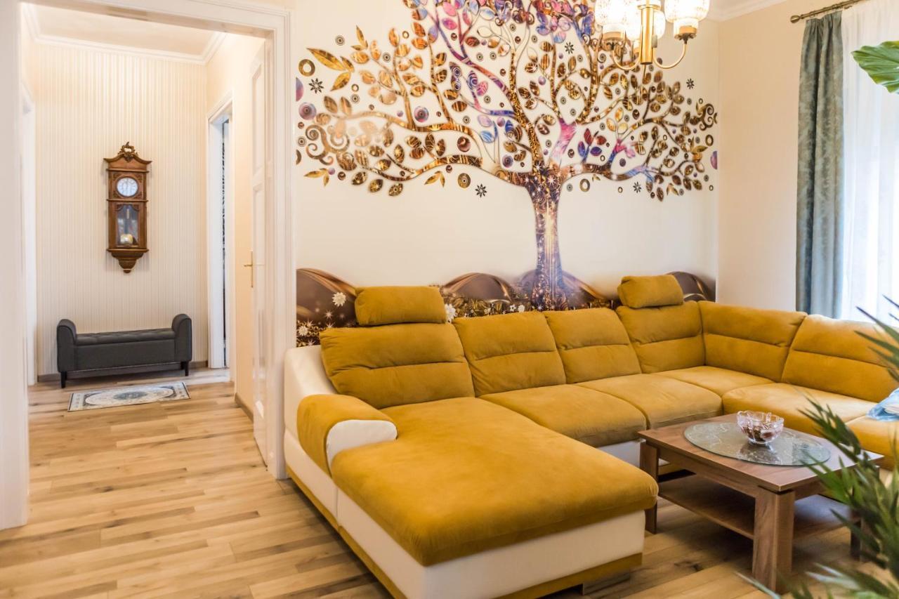 Villa Apartman Makó Exterior foto